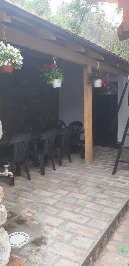 Andrei Sasca Montană Exterior foto